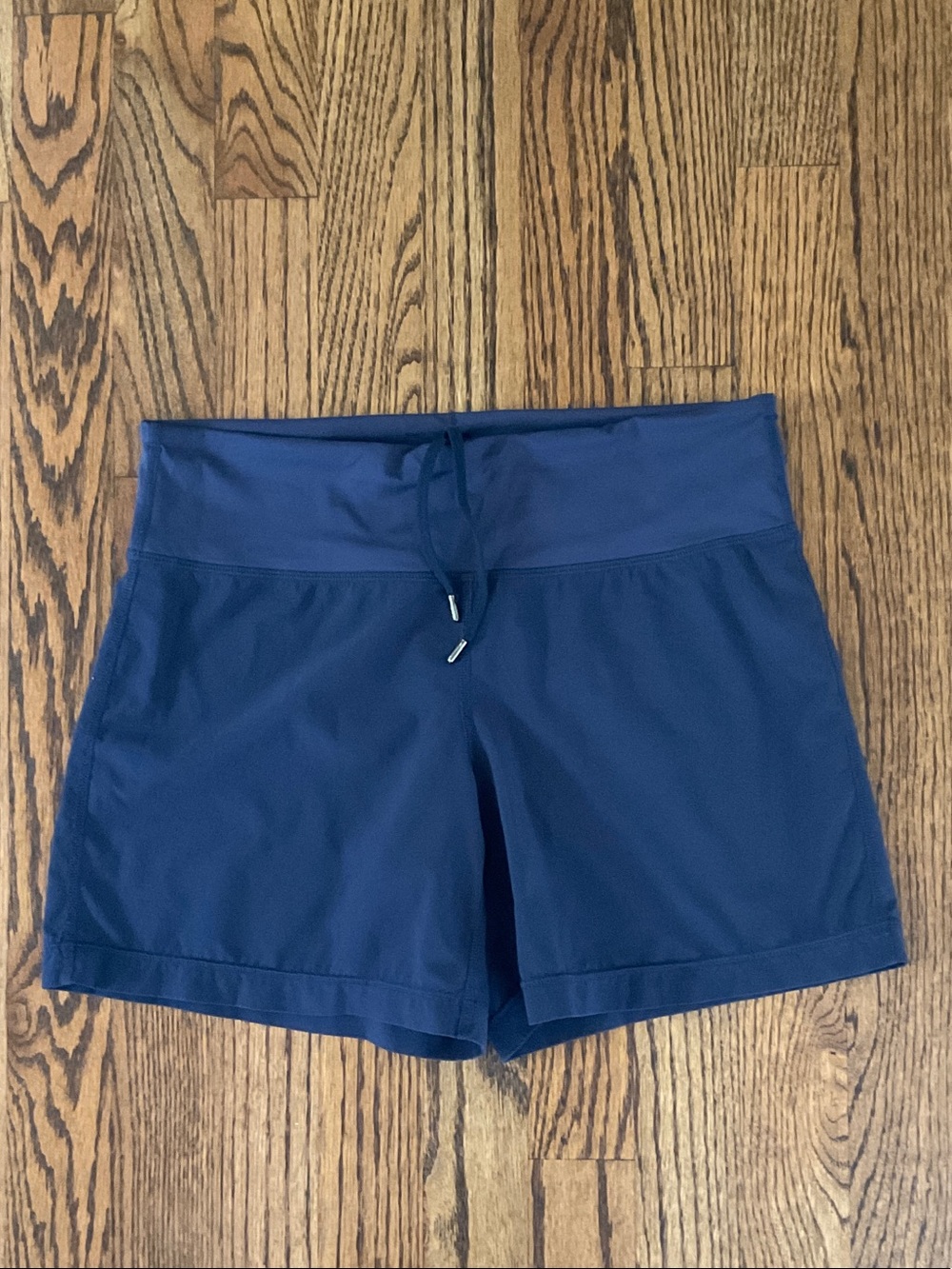Lululemon Women’s Navy Blue Lightweight Drawstring Shorts